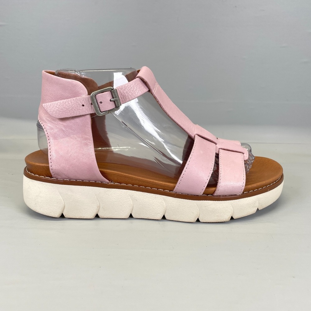 Miz Mooz Margery T-Strap Sandals Womens Size 39 US 8.5 Pink Leather Buckle Shoes